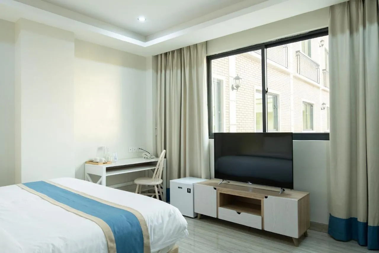 Hampton Suites Davao Philippines