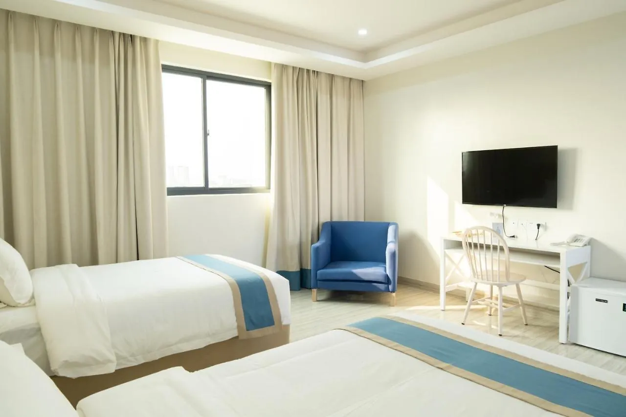 Hampton Suites Davao